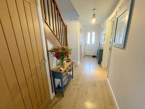 SYDNEY STREET- click for photo gallery